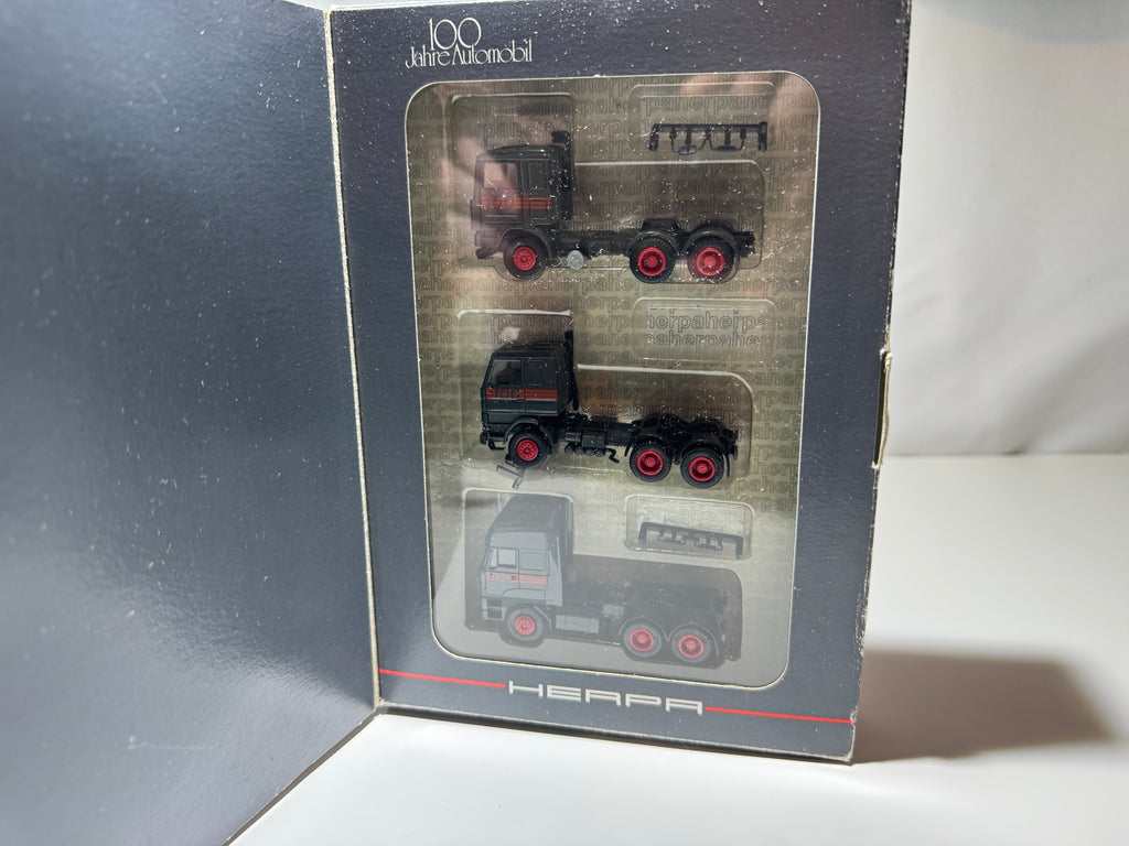 1:87 Herpa 100 Jahre Automobil 3 LKW Sammlung Volvo,Scania,DAF OVP #478