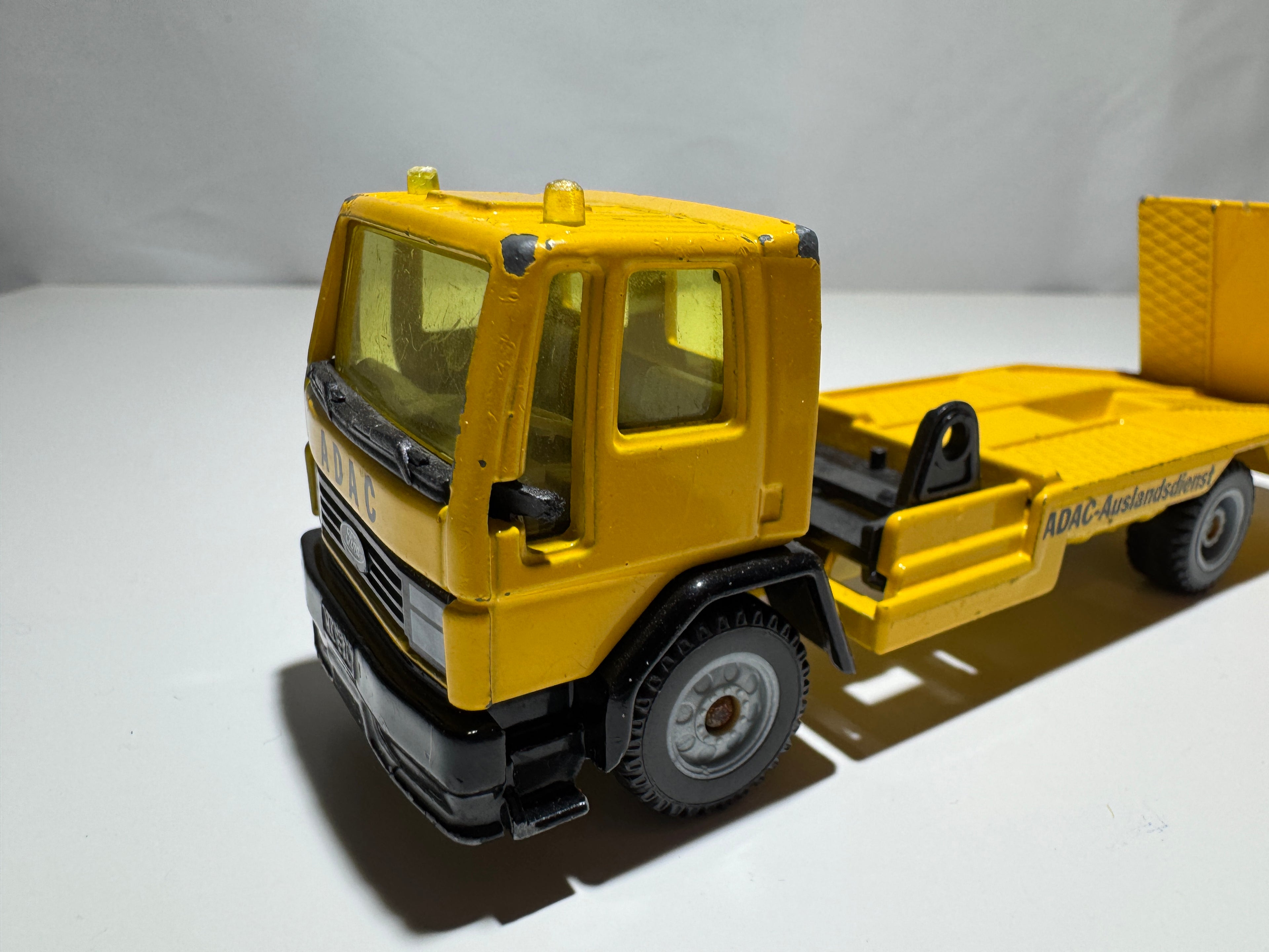 1:55 Siku Ford Abschleppwagen LKW ADAC Gelb  #490