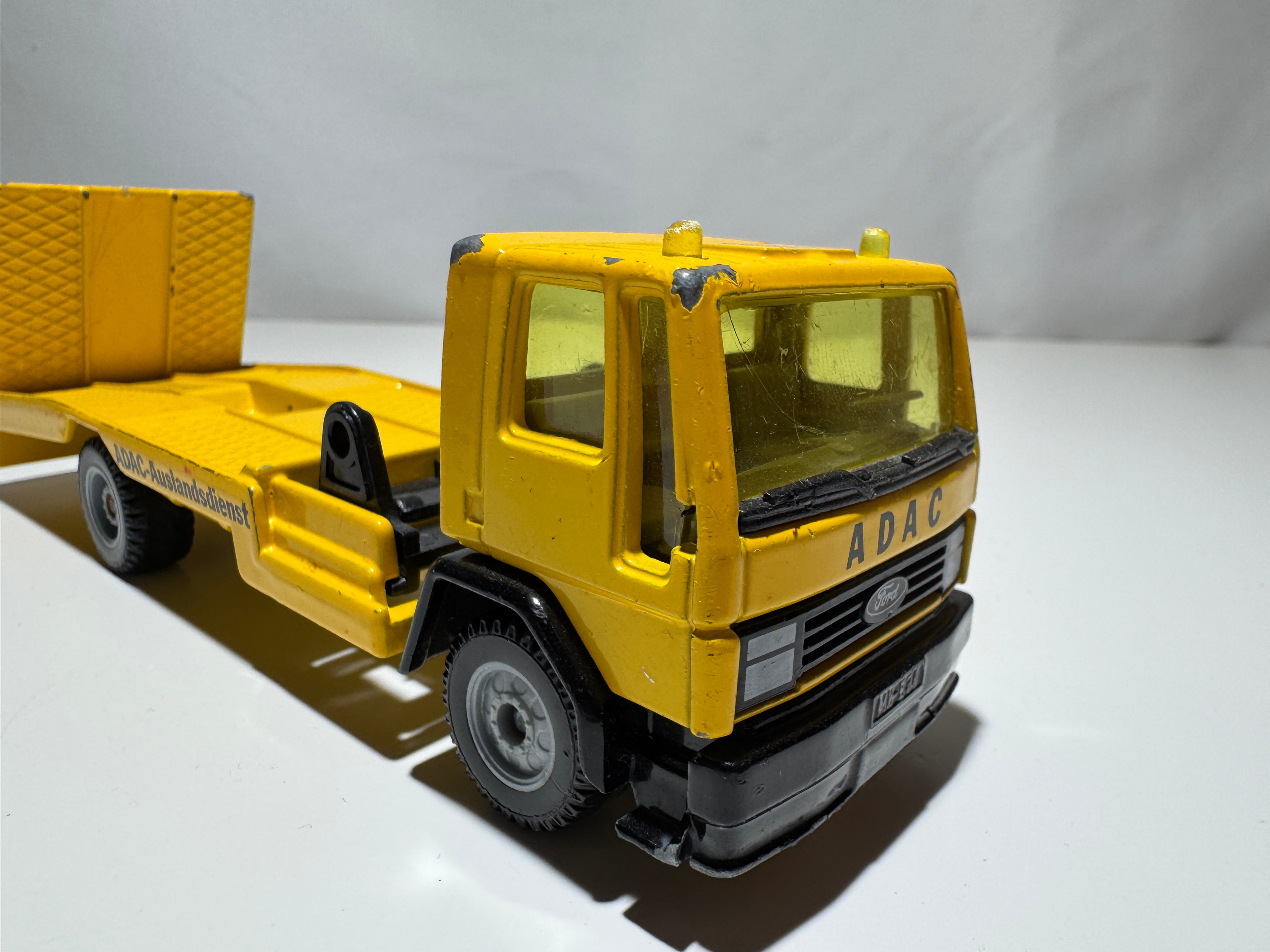 1:55 Siku Ford Abschleppwagen LKW ADAC Gelb  #490