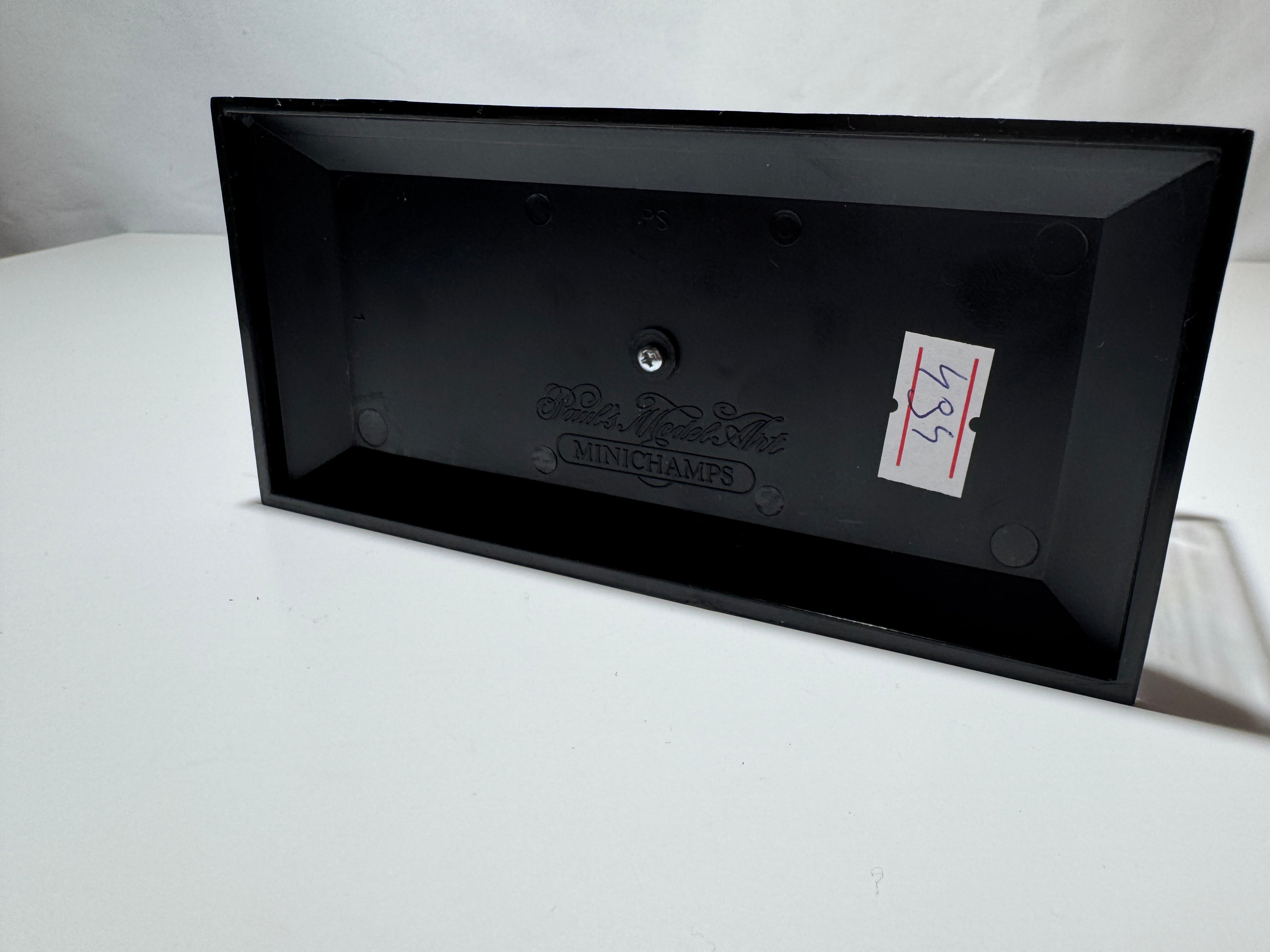 1:43 MiniChamps Porsche Boxter Silber Neu OVP #494