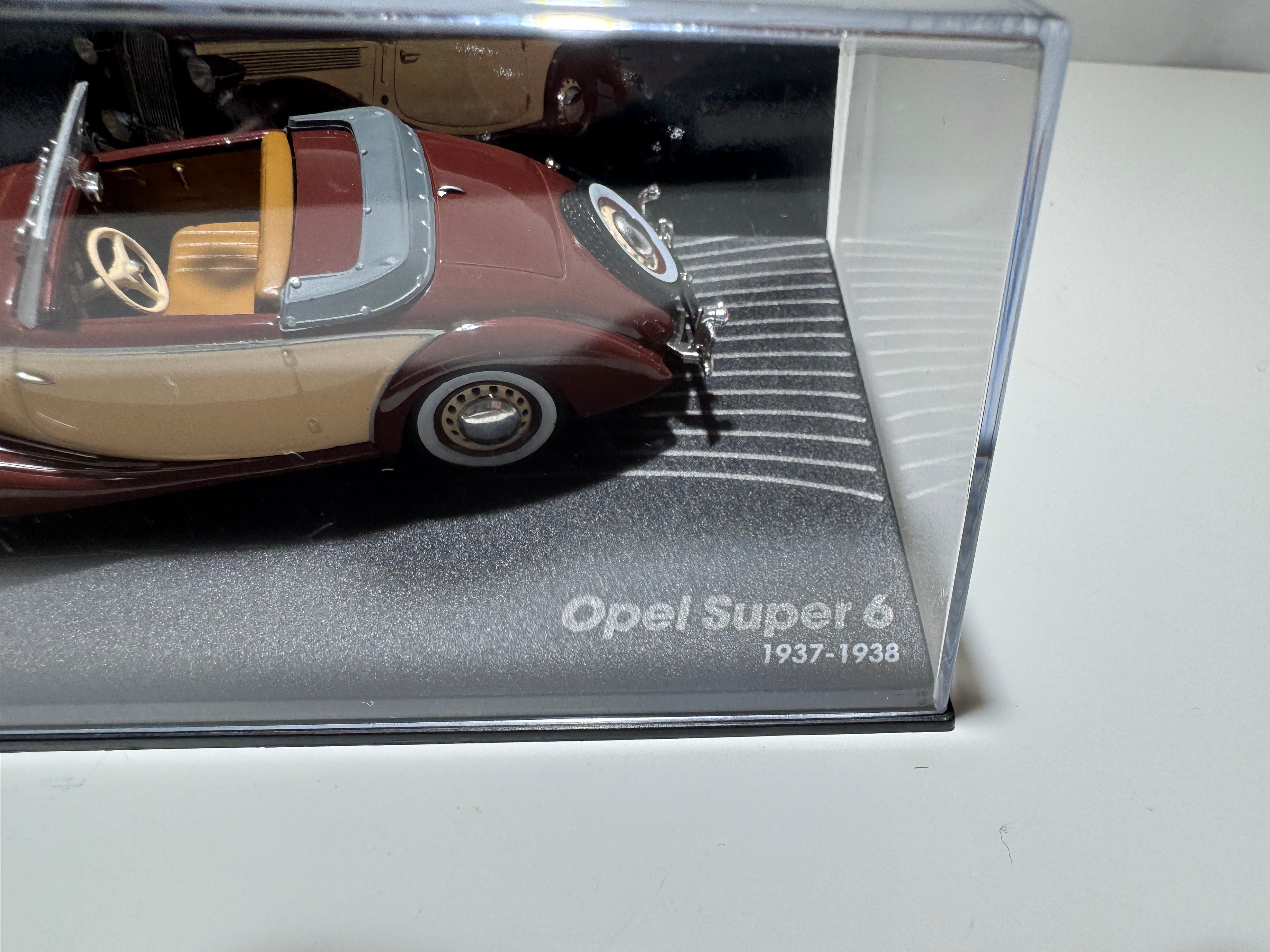 1:43 Atlas Opel Collection Opel Super 6 1937-38 Braun OVP #511