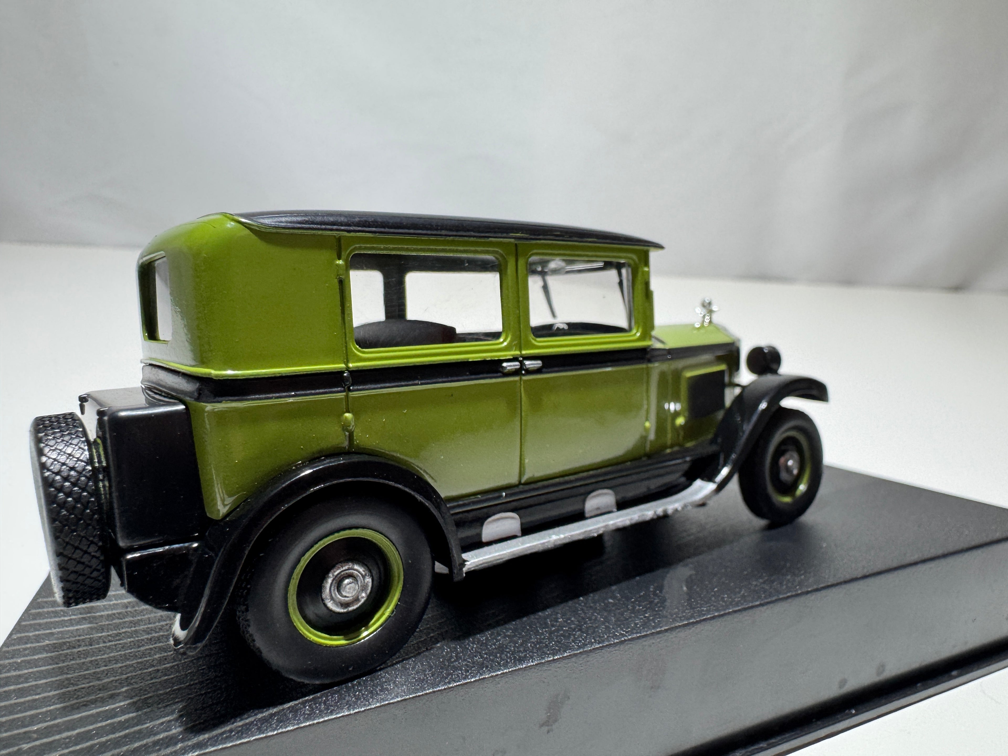 1:43 Atlas Opel Collection Opel 10/40 PS 1925-29 Grün OVP #512