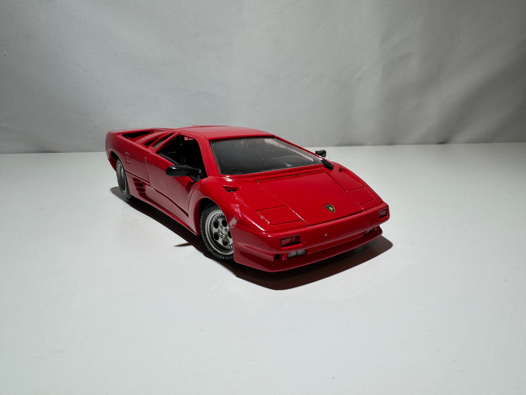 1:24 Maisto Lamborghini Diablo Rot #529