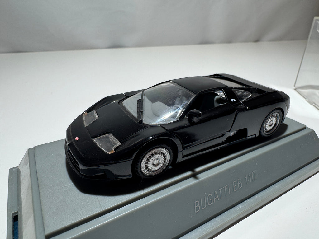 1:43 Revell Bugatti EB110 Schwarz OVP #545