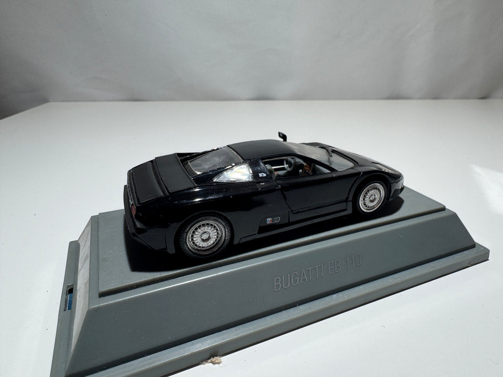 1:43 Revell Bugatti EB110 Schwarz OVP #545