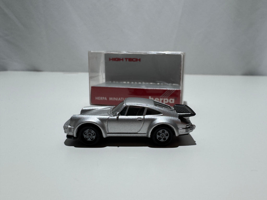 1:87 Herpa Porsche 930 Turbo Silber OVP #557