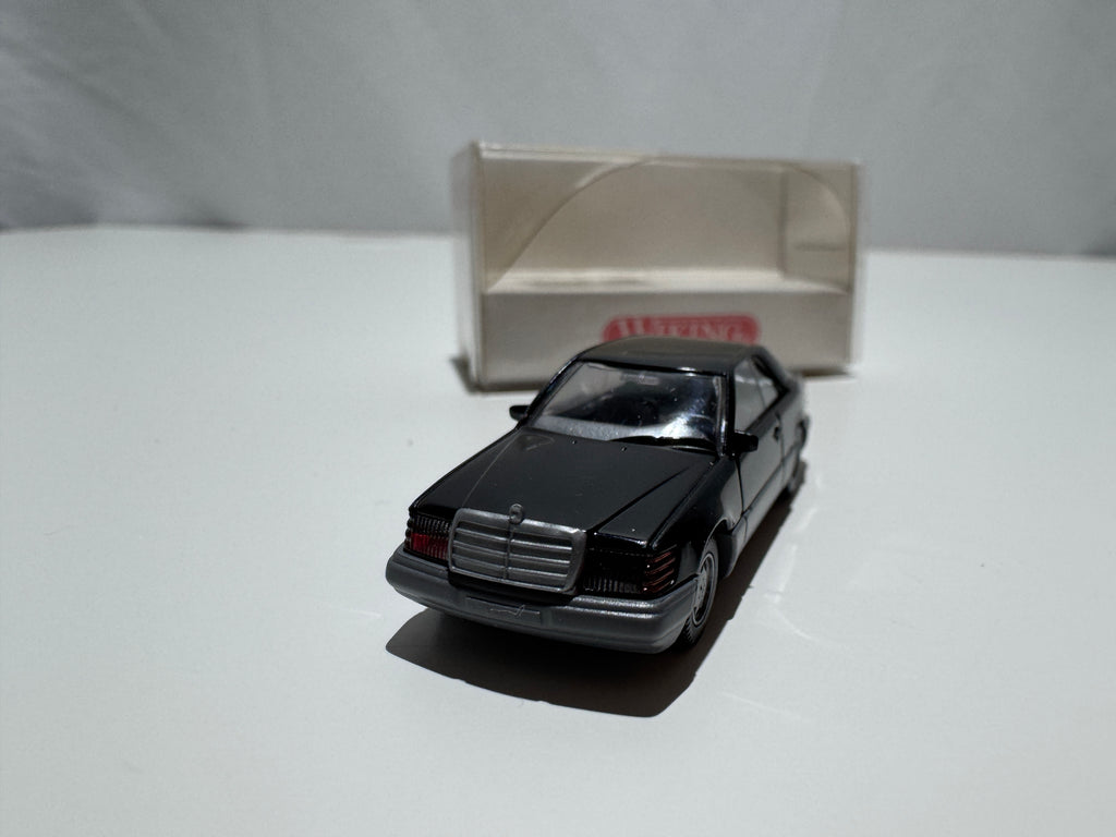 1:87 Wiking Mercedes-Benz 320 CE Schwarz OVP #562