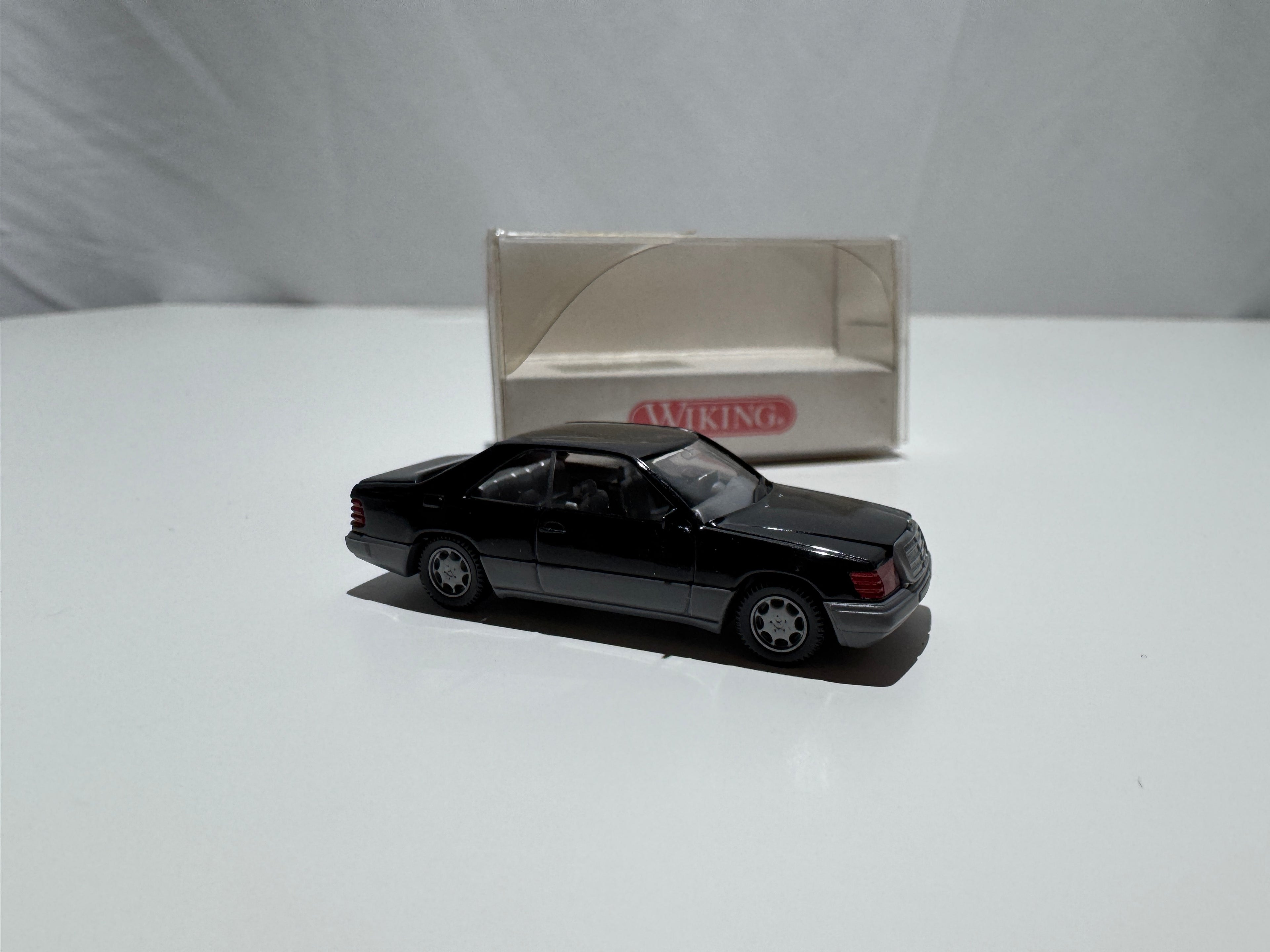 1:87 Wiking Mercedes-Benz 320 CE Schwarz OVP #562