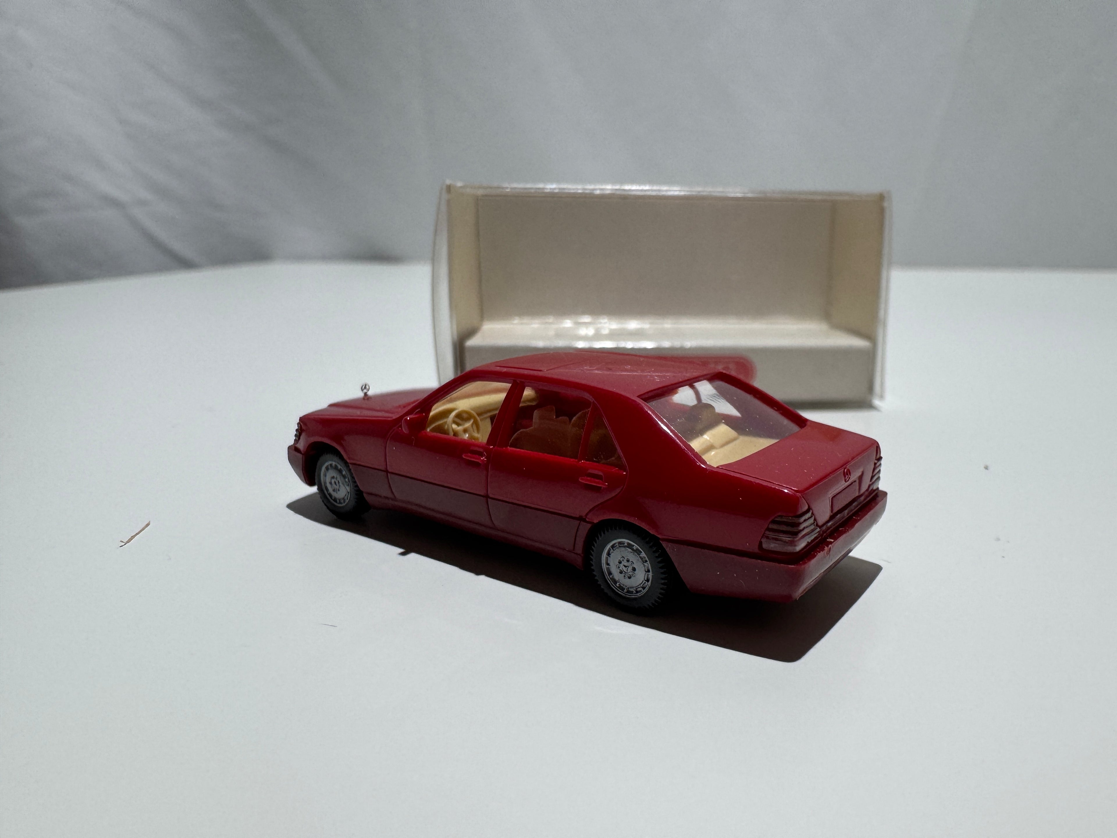 1:87 Wiking Mercedes-Benz 500 SEL Rot OVP #566