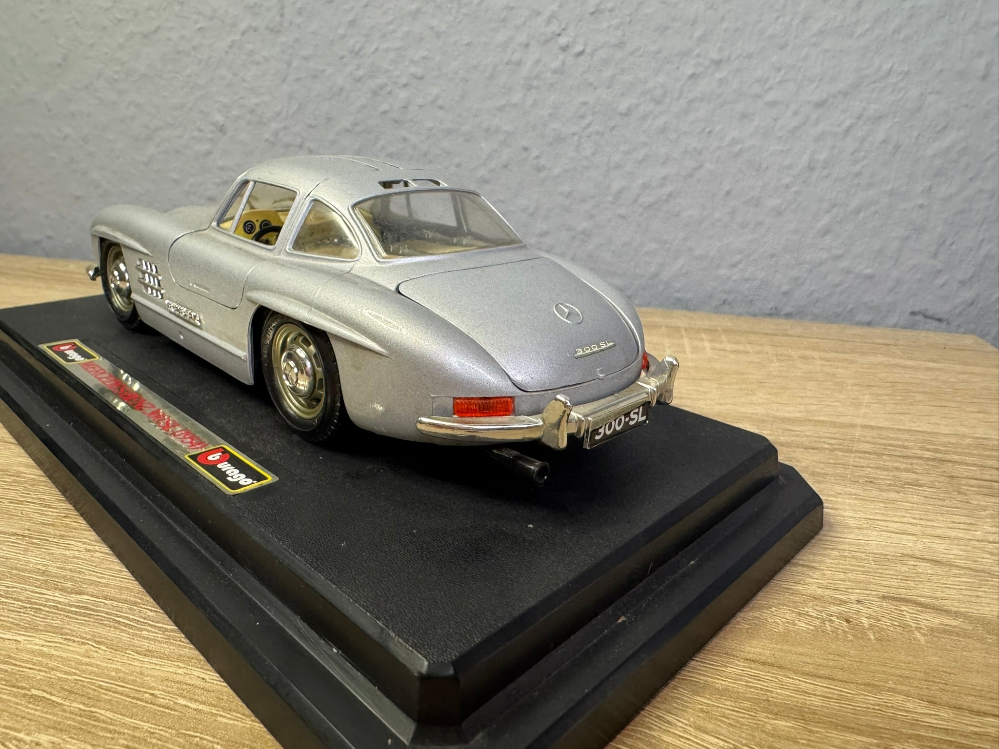 1:24 Bburago Mercedes-Benz 300 SL 1954 Silber #192