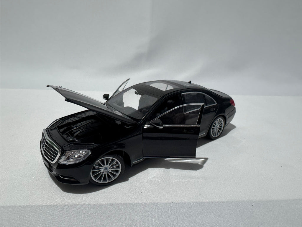 1:24 Welly Mercedes-Benz S-Klasse W222 2014-2020 Schwarz #182