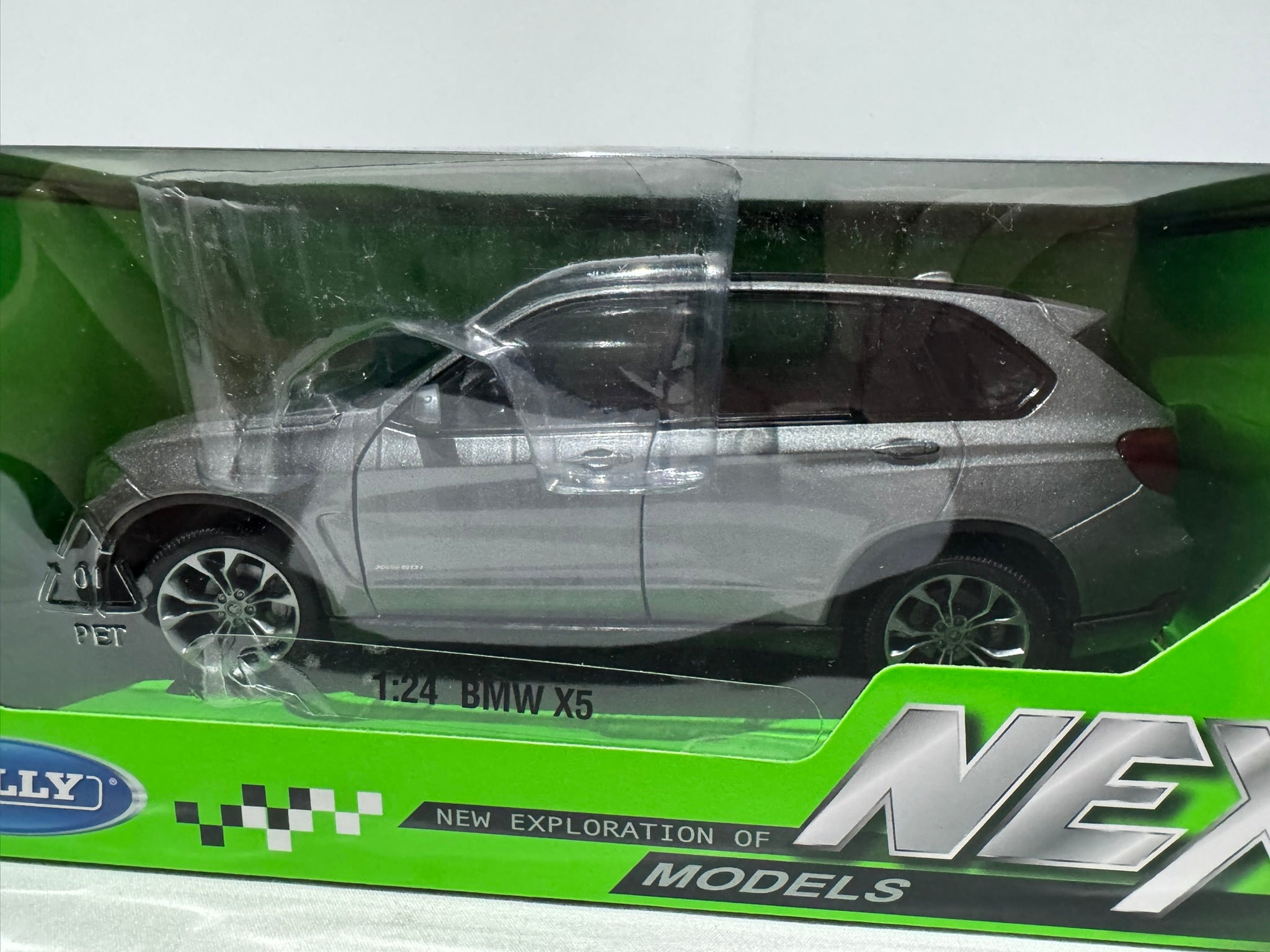 1:24 BMW X5 F15 2013-2018 Grau Welly