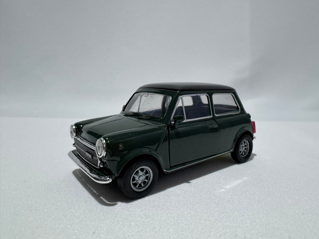 1:38 Welly Mini Cooper 1300 1990-1996 Grün-Schwarz #008