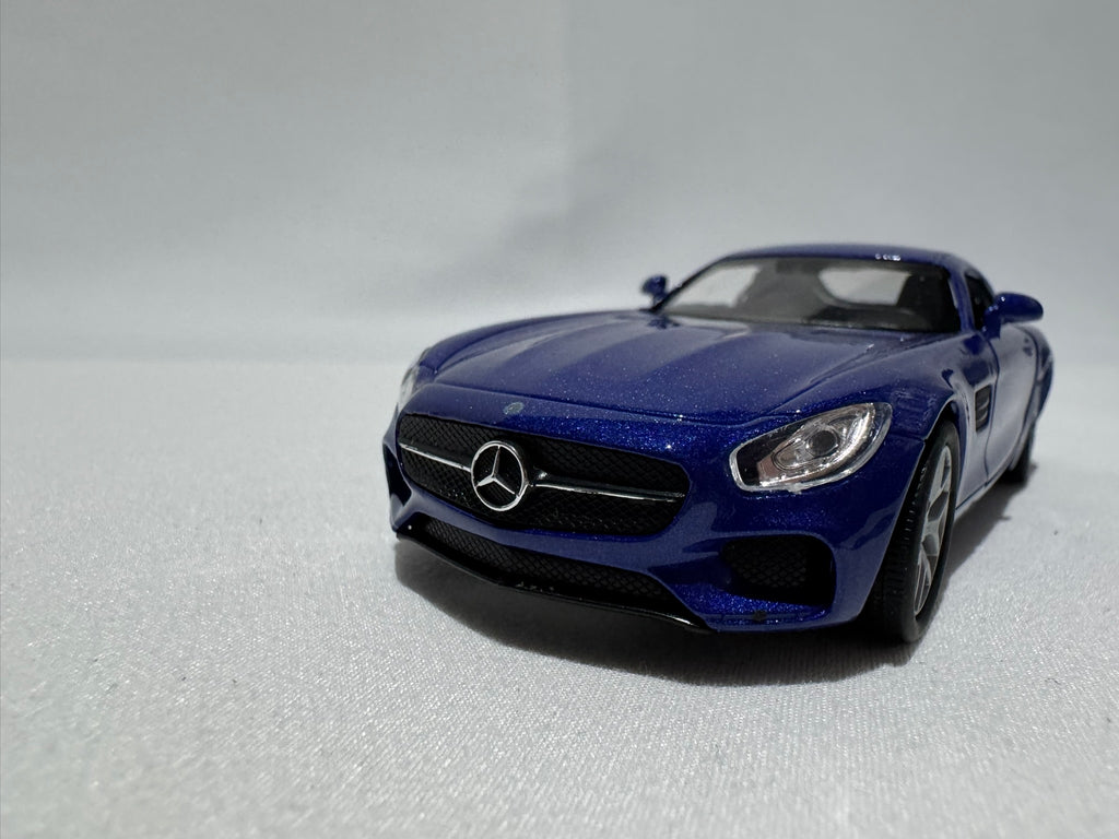 1:38 Welly Mercedes-Benz AMG GT 2015-2025 Blau #015