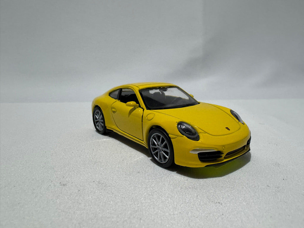 1:38 Welly Porsche 911(991) Carrera S 2011-2019 Gelb #017