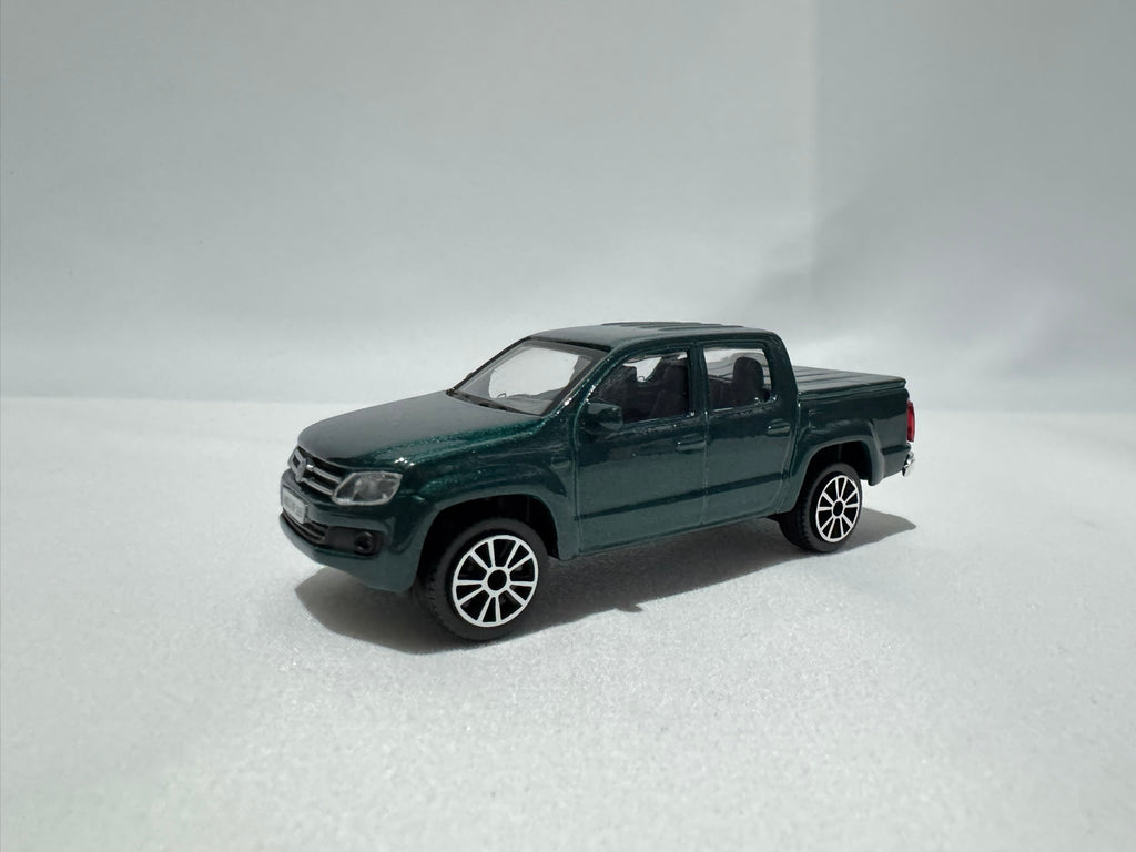 1:43 Bburago VW Volkswagen Amarok Grün #025