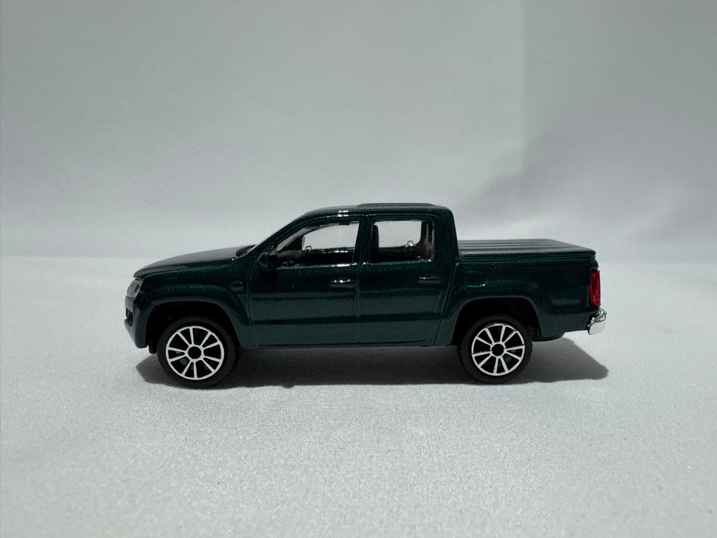 1:43 Bburago VW Volkswagen Amarok Grün #025