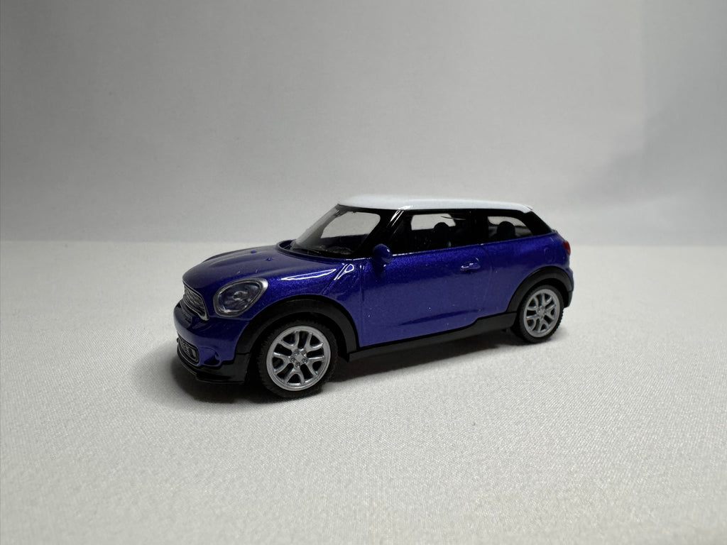 1:43 Welly Mini Cooper S Paceman 2013-2016 Blau-Weiß #030