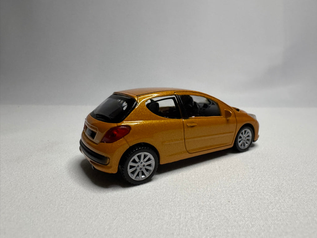 1:43 Welly Peugeot 207 2006-2015 Orange #034
