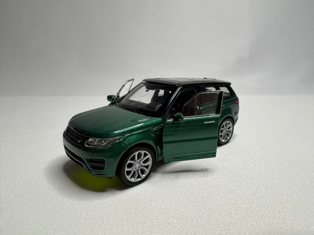 1:38 Welly Range Rover Sport 2013-2022 L494 Grün-Schwarz #041