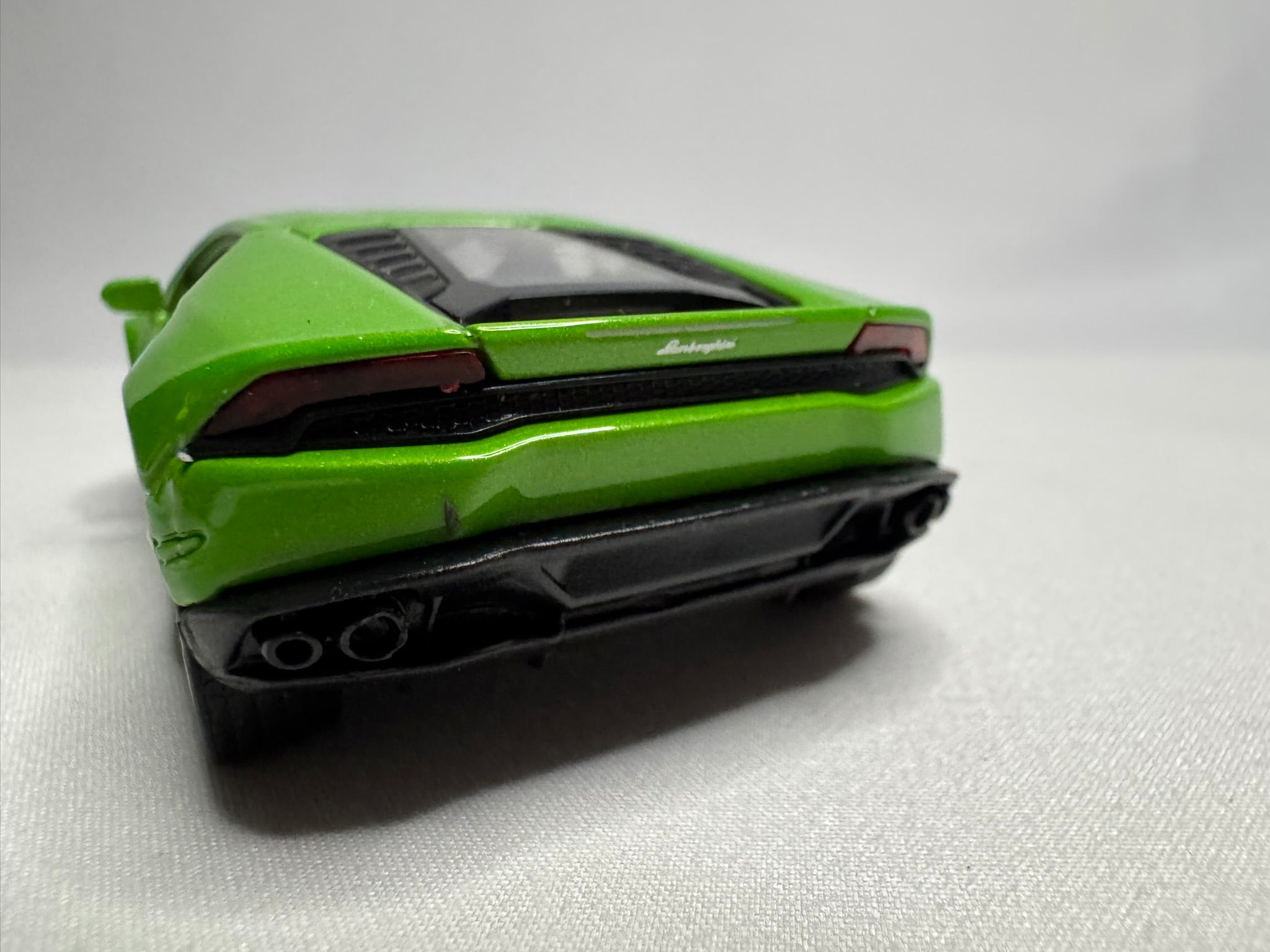 1:38 Welly Lamborghini Huracán LP 610-4 Grün #102