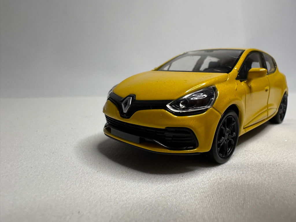 1:38 Welly Renault Clio IV Hatchback 2012-2020 Yellow #108