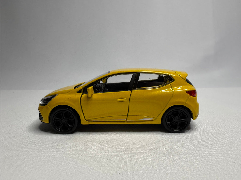 1:38 Welly Renault Clio IV Hatchback 2012-2020 Yellow #108