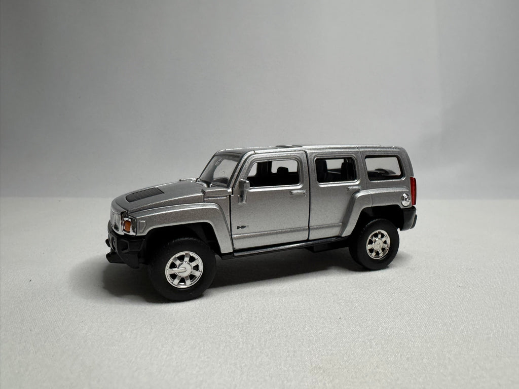 1:38 Welly Hummer H3 Silber #110