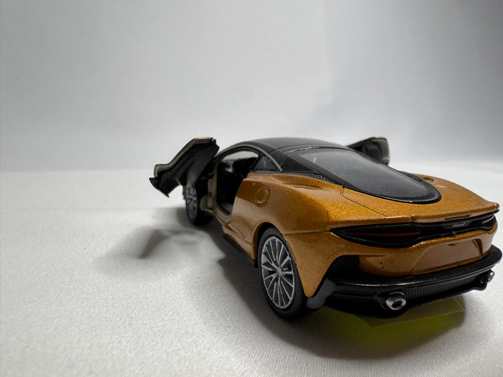 1:38 Welly McLaren GT 2019-2023 Orange #117