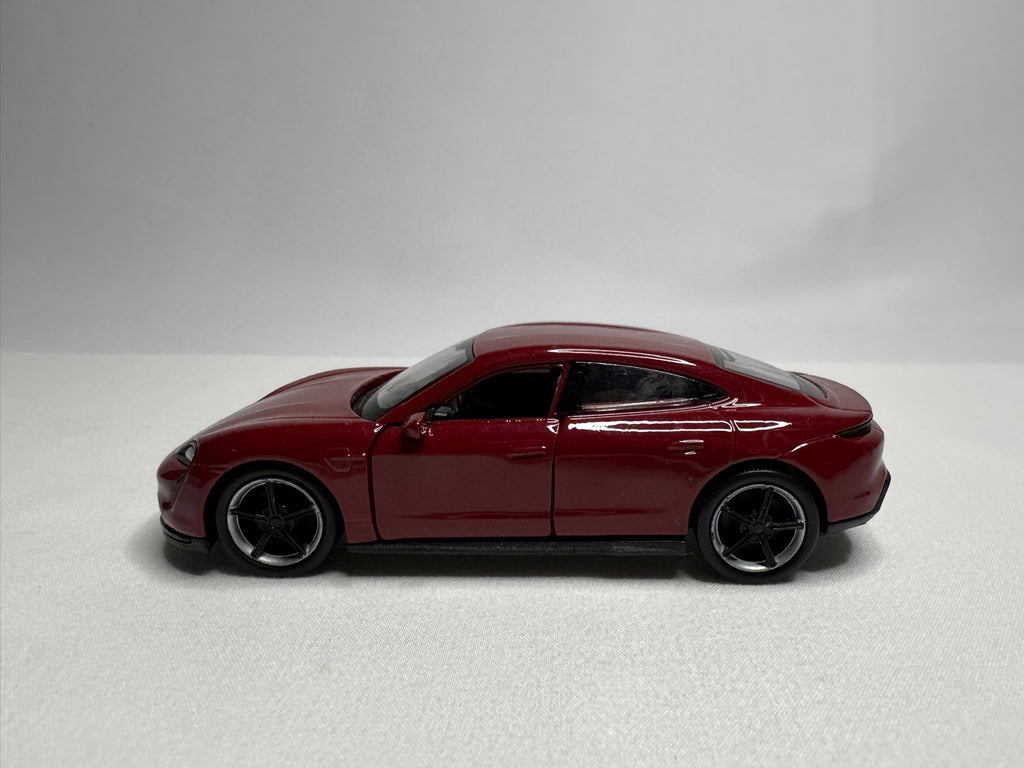 1:38 Welly Porsche Taycan Turbo S 2019-2025 Rot #126