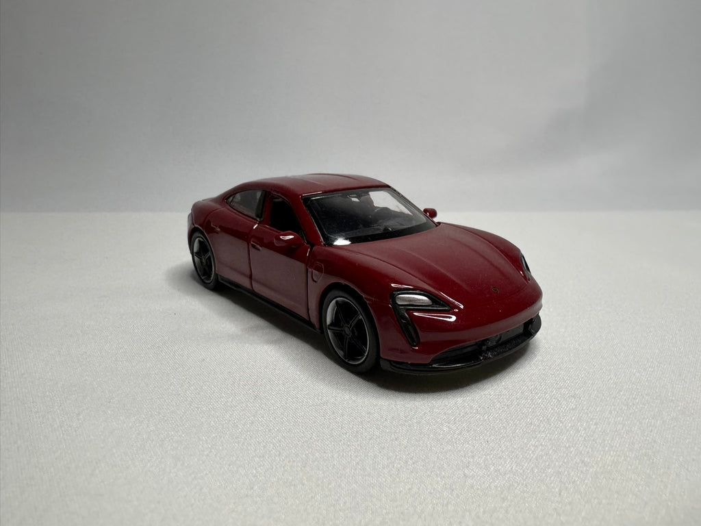 1:38 Welly Porsche Taycan Turbo S 2019-2025 Rot #126