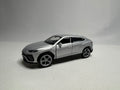 1:38 Welly Lamborghini URUS Silber #127