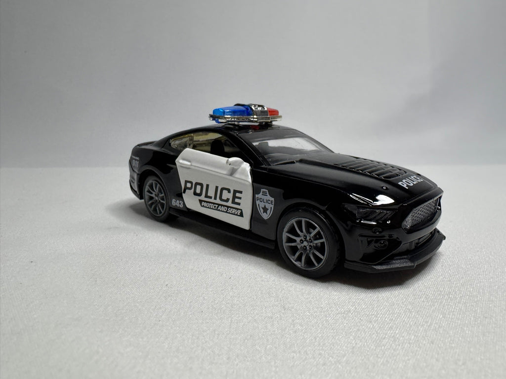1:38 Ford Mustang Schwarz Police #130