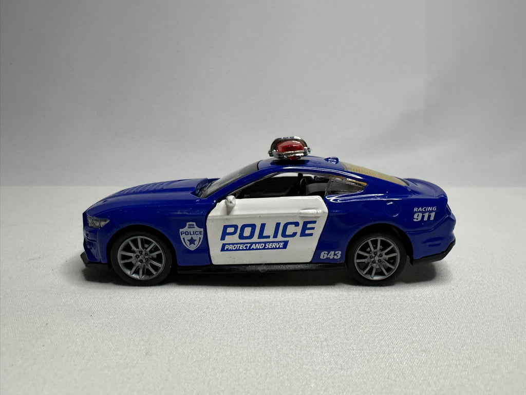 1:38 Ford Mustang Blau Police #132