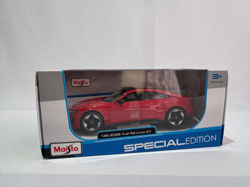 1:25 Maisto Audi E-Tron GT 2022 Rot #176