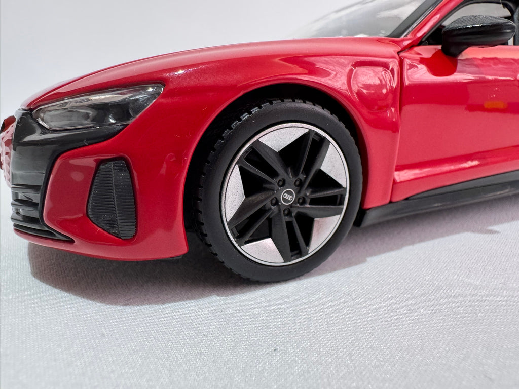 1:25 Maisto Audi E-Tron GT 2022 Rot #176