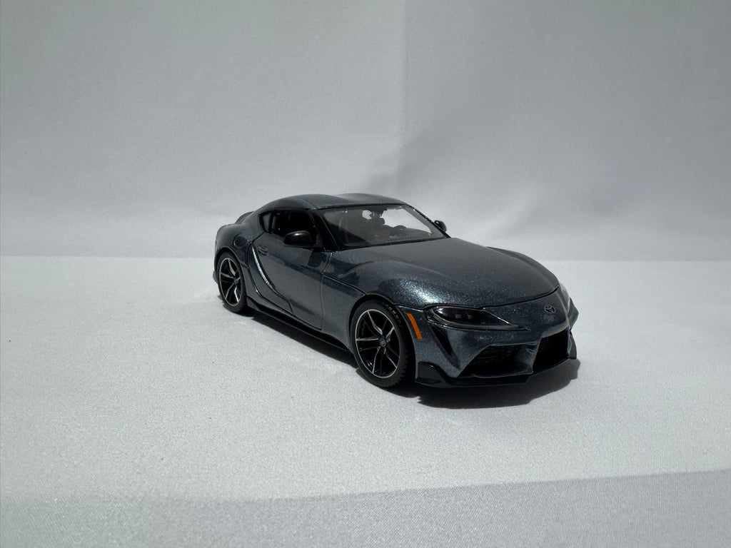 1:24 Maisto Toyota Supra GR Grau #177
