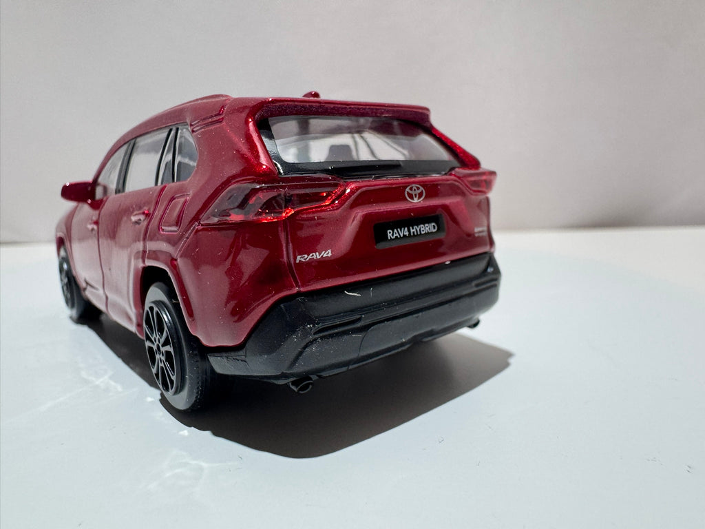 1:43 Bburago Toyota Rav4 2019-2025 Rot #208