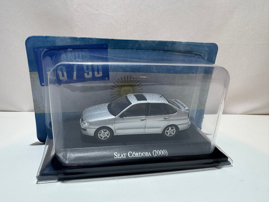 1:43 Seat Cordoba 2000 Silver NEW