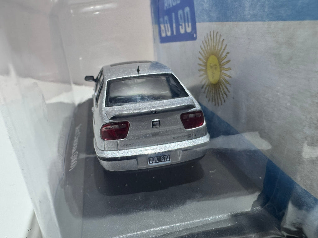 1:43 Seat Cordoba 2000 Silver NEW