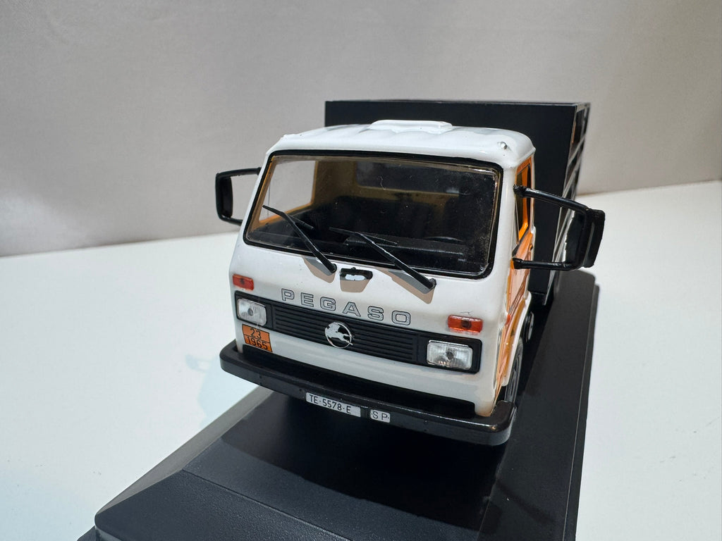 1:43 Pegaso Ekus( VW LT) 1988 Repsol Butano LKW #217