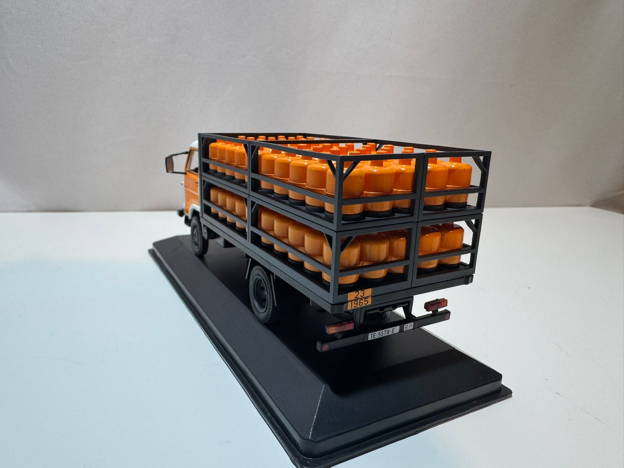 1:43 Pegaso Ekus( VW LT) 1988 Repsol Butano LKW #217