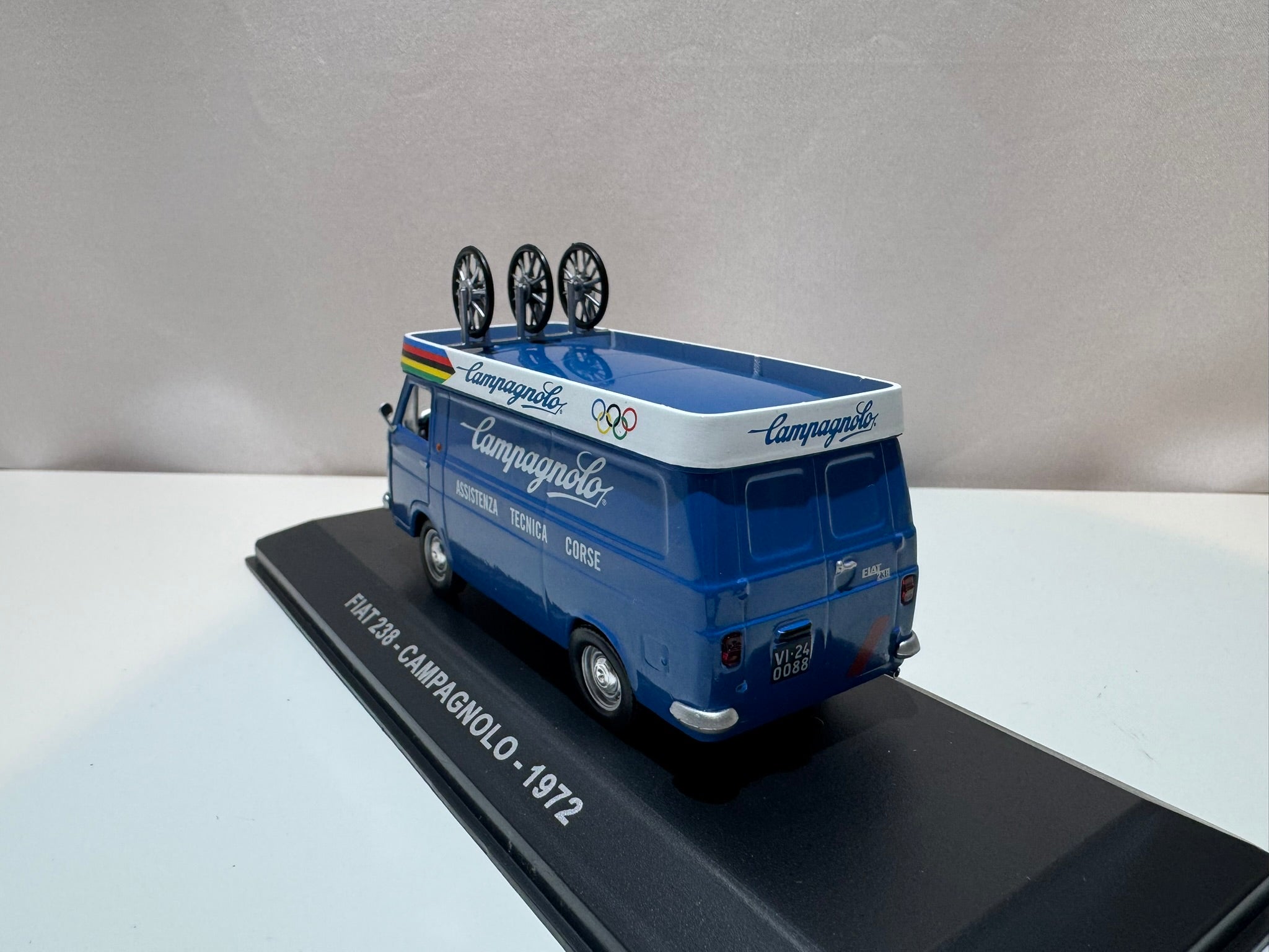 1:43 Fiat 238 Campagnolo Kleintransporter 1972 #219