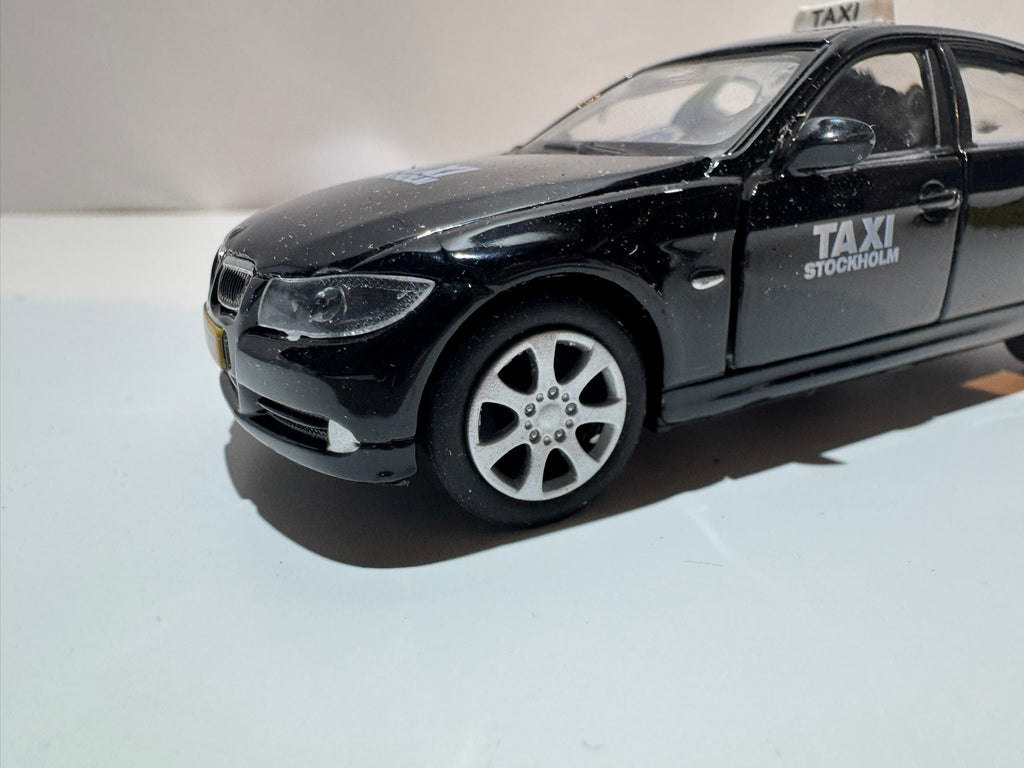 1:38 Welly BMW E90 3-er Series Schwarz Stockholm Taxi #225