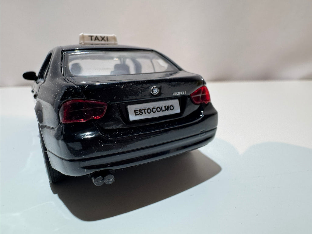 1:38 Welly BMW E90 3-er Series Schwarz Stockholm Taxi #225