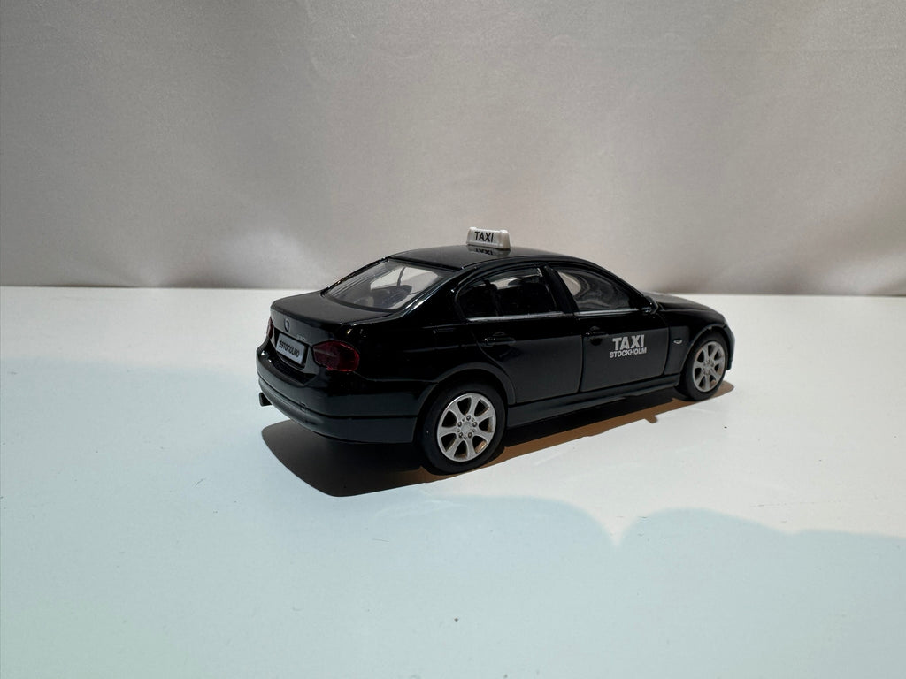 1:38 Welly BMW E90 3-er Series Schwarz Stockholm Taxi #225