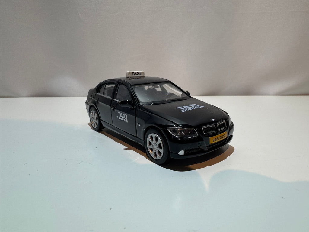 1:38 Welly BMW E90 3-er Series Schwarz Stockholm Taxi #225