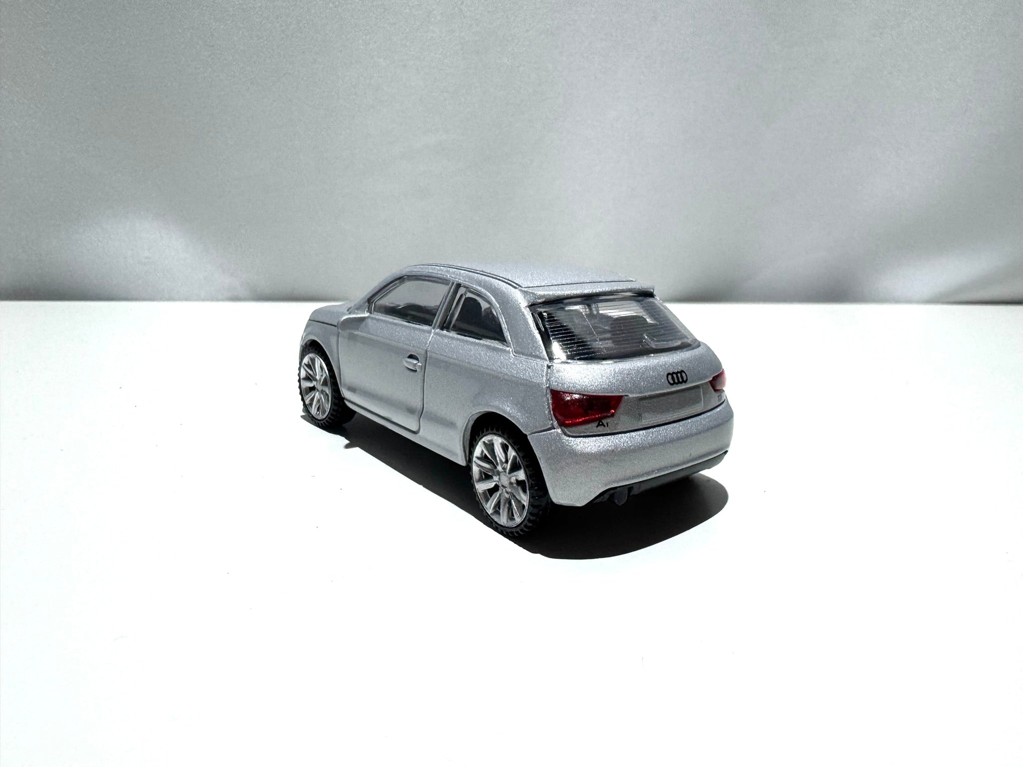 1:43 Audi A1 2010–2018 Silver NEW Rastar