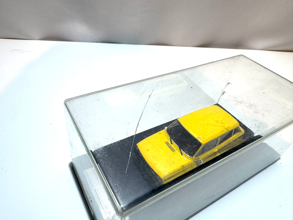 1:43 Premium X Volvo 66 Limited Edition Gelb OVP #206