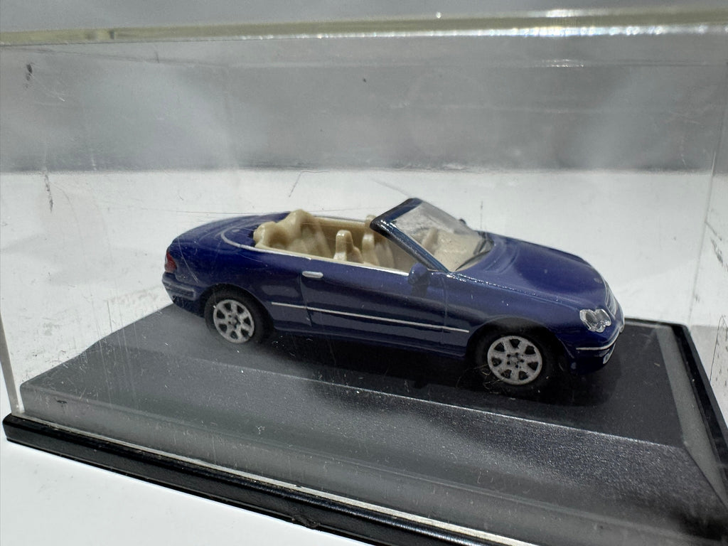 1:87 Schuco Mercedes-Benz CLK Cabrio C209 Blau #237